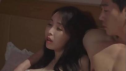 สองผัวเมียคู่นี้xxxกันได้อย่างตื่นเต้นมากเลย xxxกันได้หลากหลายกระบวนท่าเลย